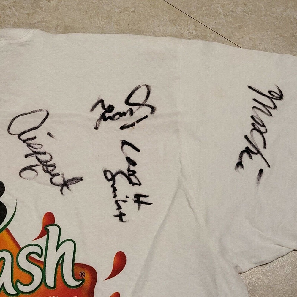 Vintage 00s Harlem Globetrotters Basketball Team Signed Autographed T Shirt L - Picture 4 of 7